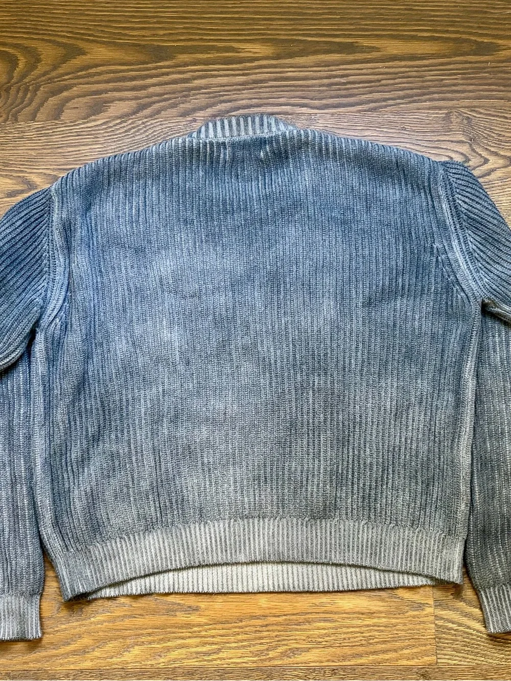Men's Ribbed Crewneck Sweater in Gray